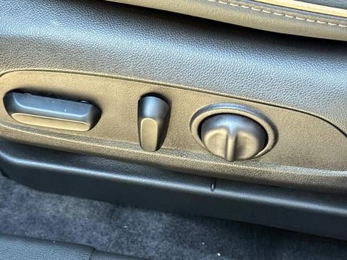 Certified 2025 Buick Envista Avenir FWD image 17