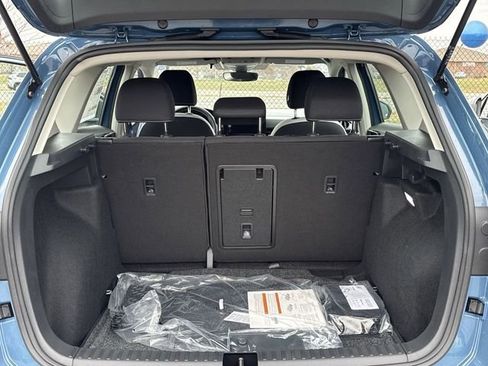 New 2026 Volkswagen Taos S image 10