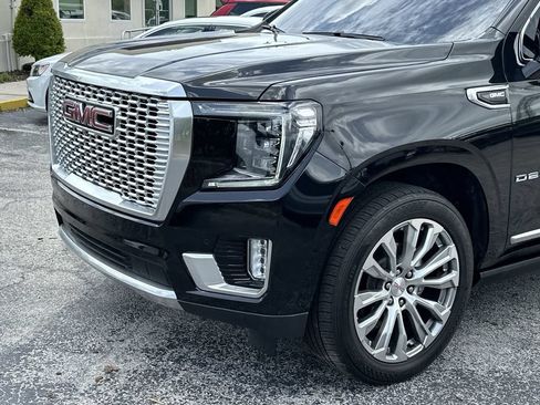 Used 2023 GMC Yukon Denali RWD image 9