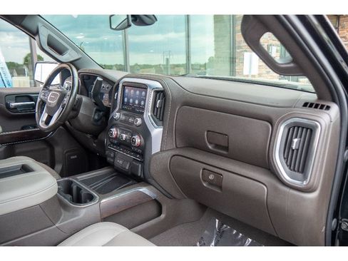 Used 2020 GMC Sierra 1500 SLT w/ SLT Premium Plus Package AWD/4WD image 14