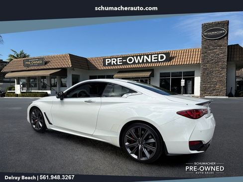 Used 2021 INFINITI Q60 Red Sport 400 w/ Carbon Fiber Package RWD image 5