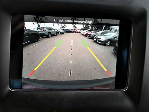 Used 2020 Jeep Cherokee Latitude Plus FWD image 29
