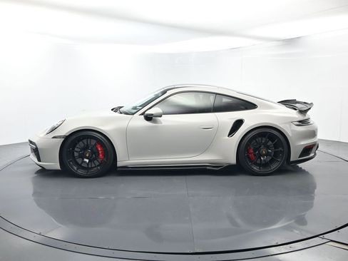 Certified 2022 Porsche 911 Turbo AWD/4WD image 2