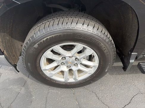 Used 2022 Chevrolet Silverado 1500 LT w/ Protection Package image 10