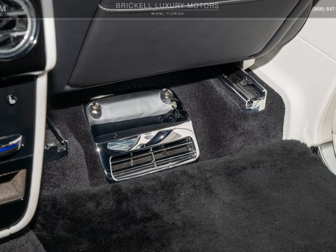 Used 2022 Rolls-Royce Cullinan AWD/4WD image 29