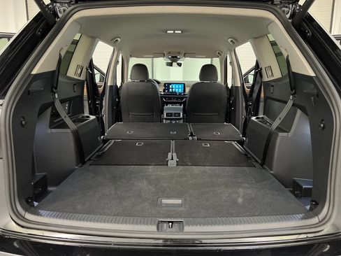 Used 2026 Volkswagen Atlas SE FWD image 43