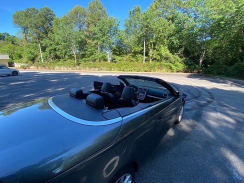 Used 2013 Volkswagen Eos FWD image 46