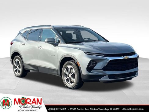Certified 2024 Chevrolet Blazer LT w/ Convenience Package image 8