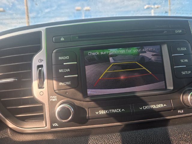 Used 2019 Kia Sportage LX FWD image 12