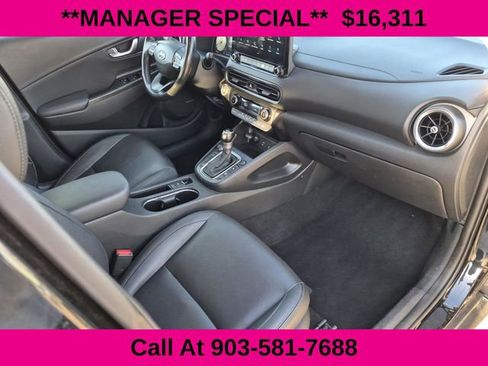Used 2022 Hyundai Kona Limited FWD image 11