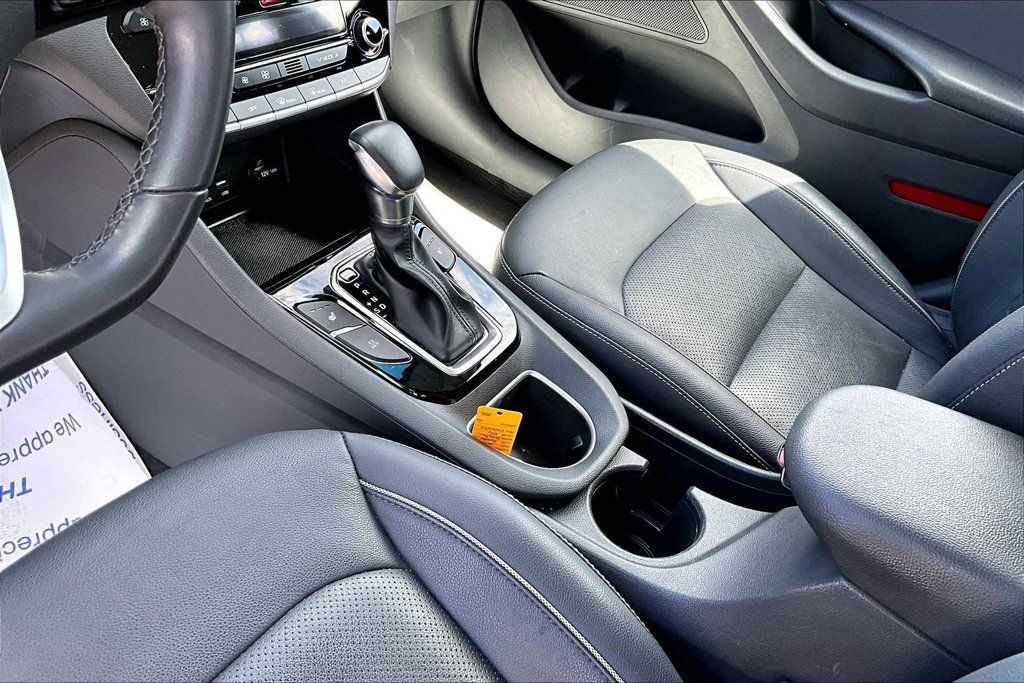 Used 2019 Hyundai Ioniq Limited FWD image 10