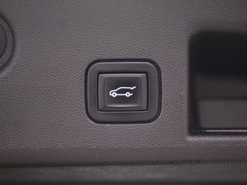 Used 2022 Chevrolet Equinox LT AWD/4WD image 26