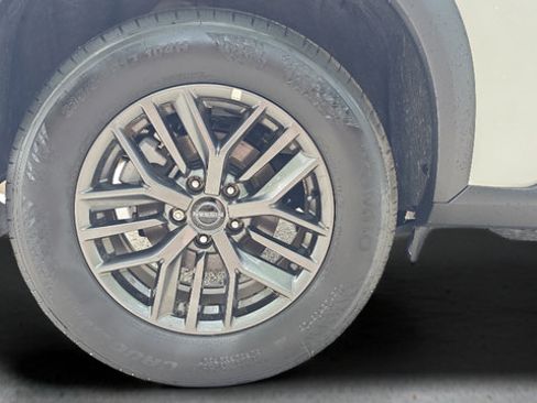 Certified 2026 Nissan Rogue SV FWD image 45
