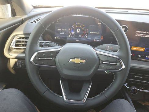 New 2026 Chevrolet Traverse LT w/ LPO, Floor Liner Package image 21