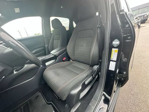 Used 2024 Honda HR-V Sport image 13