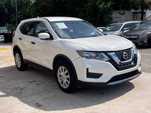 Used 2017 Nissan Rogue S AWD/4WD image 8