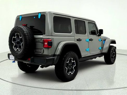 Used 2022 Jeep Wrangler Unlimited Rubicon 4xe w/ Cold Weather Group AWD/4WD image 5
