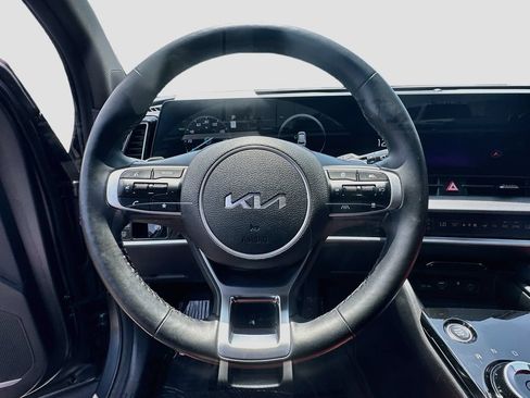 Certified 2023 Kia Sportage SX Prestige AWD/4WD image 11