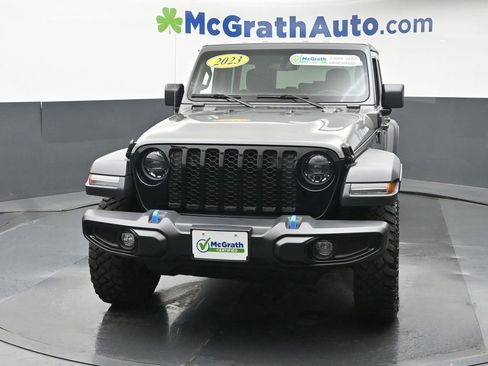 Used 2023 Jeep Wrangler Unlimited w/ Cold Weather Group AWD/4WD image 5