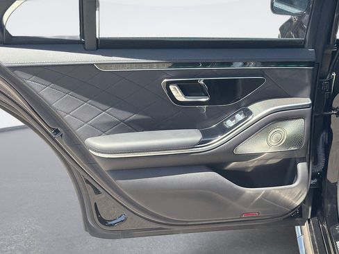 Used 2022 Mercedes-Benz S 580 4MATIC Sedan image 21
