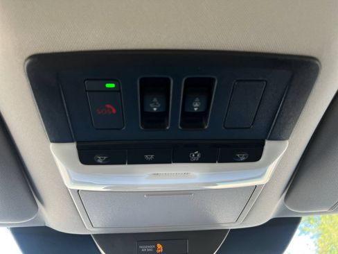 New 2026 Nissan Pathfinder Platinum FWD image 26