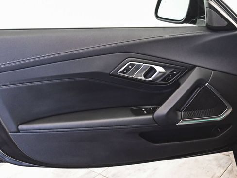 Used 2026 BMW Z4 sDrive30i RWD image 11