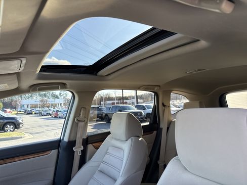 Used 2019 Honda CR-V EX image 28