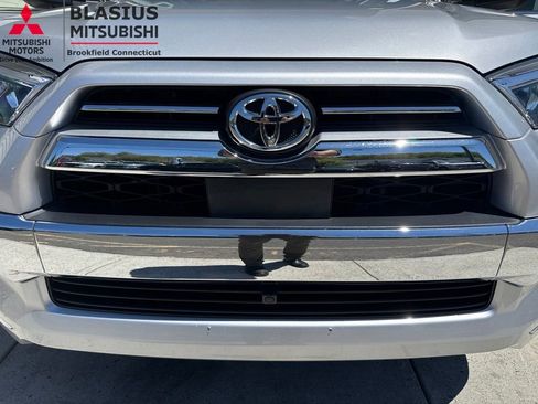 Used 2024 Toyota 4Runner Limited AWD/4WD image 60