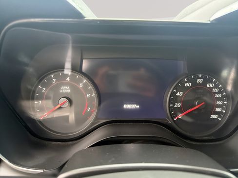 Used 2020 Chevrolet Camaro SS RWD image 10