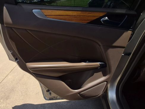 Used 2015 Lincoln MKC FWD w/ Equipment Group 102A Reserve image 15