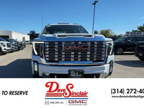 New 2026 GMC Sierra 2500 Denali w/ Technology Package AWD/4WD image 3