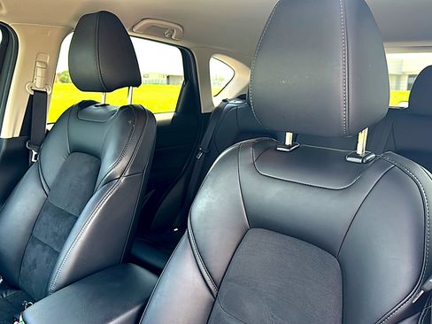 Used 2023 MAZDA CX-5 AWD 2.5 S w/ Select Package image 14