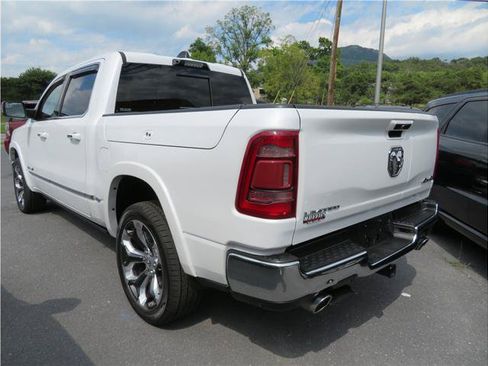 Used 2021 RAM 1500 Limited AWD/4WD image 2