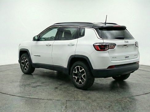 Used 2025 Jeep Compass Trailhawk AWD/4WD image 6