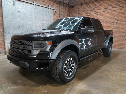 Used 2013 Ford F150 Raptor w/ Luxury Equipment Group AWD/4WD image 10