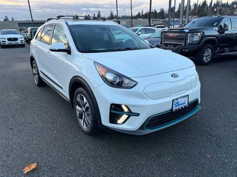 Certified 2019 Kia Niro EX Premium w/ Cold Weather Package 1.0 image 3