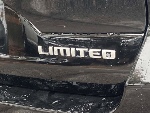 New 2025 Jeep Grand Cherokee Limited image 26