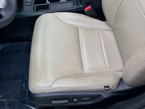 Used 2016 Honda CR-V EX image 18