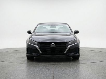 Used 2025 Nissan Altima 2.5 SV