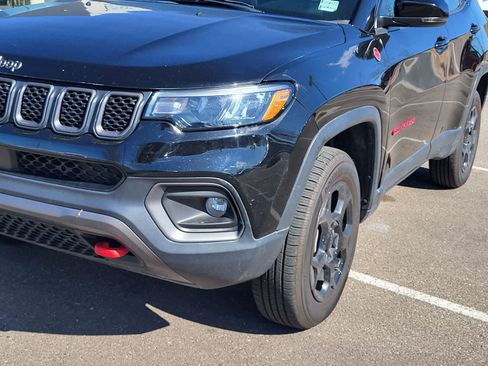 Used 2023 Jeep Compass Trailhawk w/ Sun and Sound Group AWD/4WD image 7