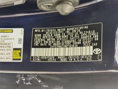 Certified 2021 Toyota Corolla LE FWD image 31