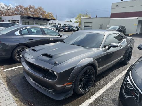 Used 2020 Dodge Challenger SRT Hellcat Redeye image 1