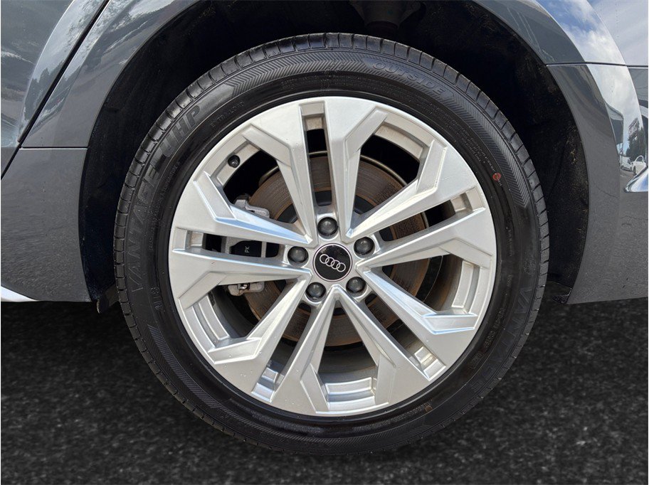 Used 2023 Audi A4 2.0T allroad Prestige AWD/4WD image 16
