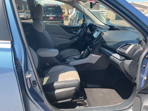 Used 2019 Subaru Forester Limited AWD/4WD image 10