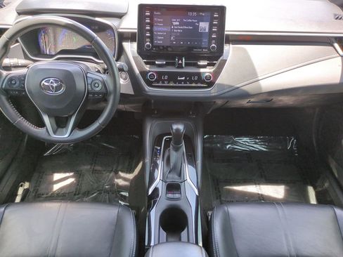 Used 2021 Toyota Corolla XSE FWD image 16