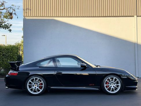 Used 2004 Porsche 911 GT3 image 3