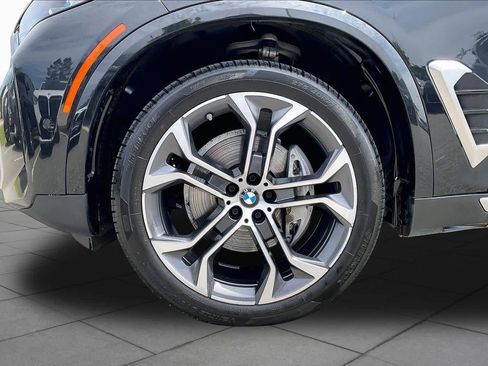 Used 2024 BMW X5 xDrive40i w/ Premium Package AWD/4WD image 10