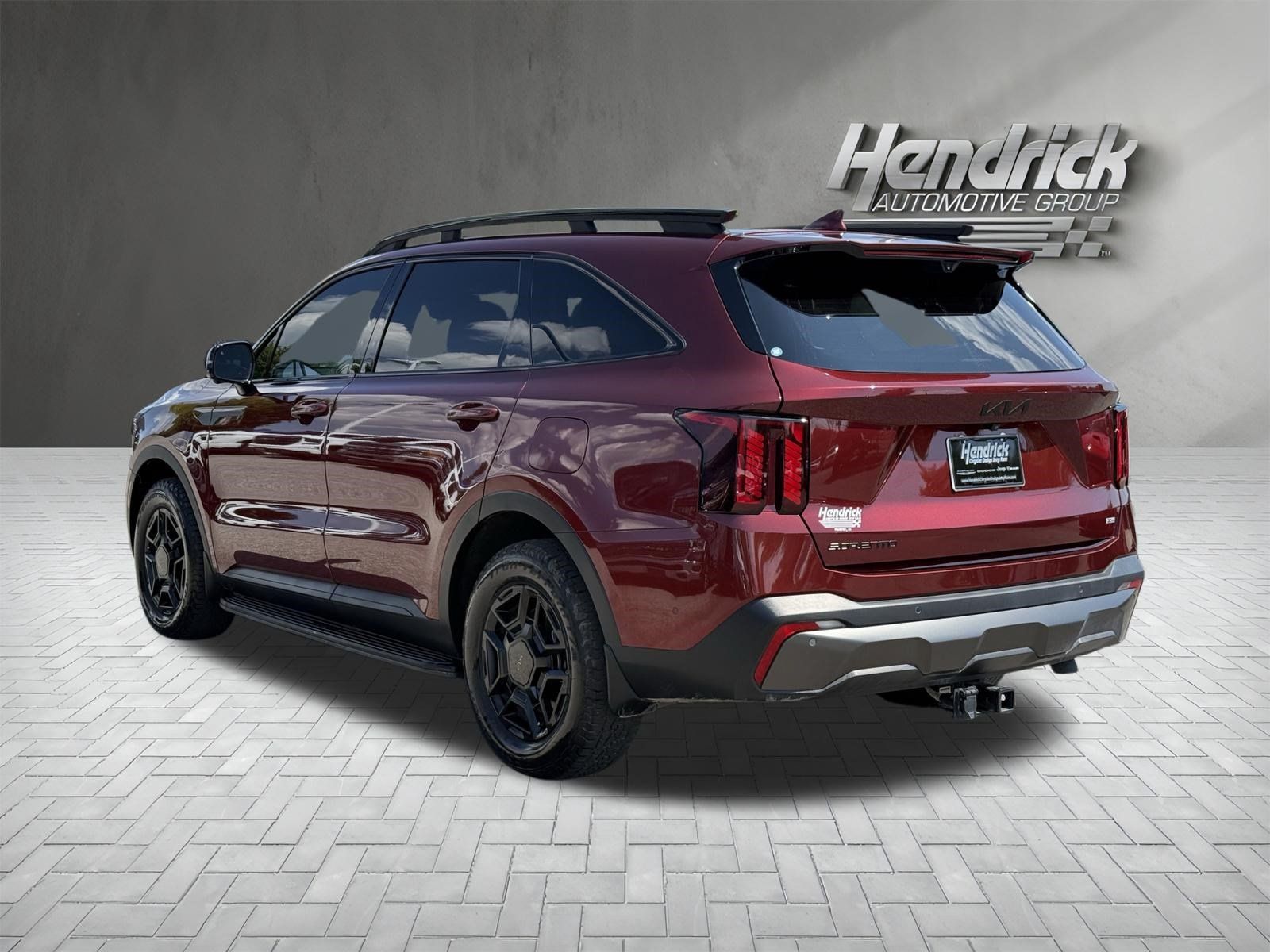 Used 2025 Kia Sorento SX Prestige w/ Olive Brown Leather Package AWD/4WD image 8