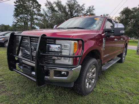 Used 2017 Ford F250 Lariat w/ Lariat Ultimate Package AWD/4WD image 5