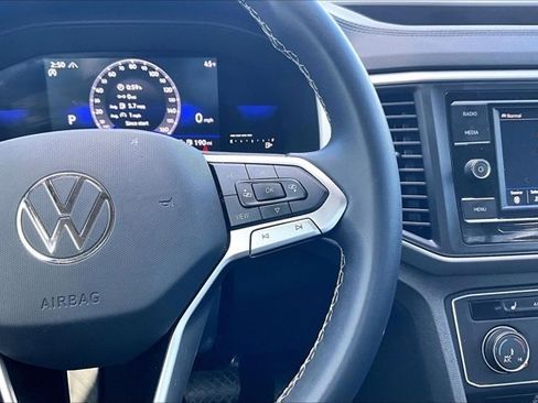 Used 2022 Volkswagen Atlas SE image 12